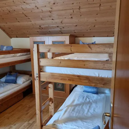Karnischer Hof Hotell 3*