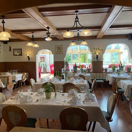 Karnischer Hof 3*