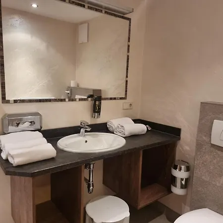 Karnischer Hof 3*