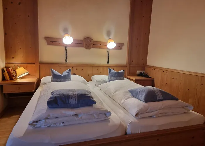 Karnischer Hof Hotel 3*